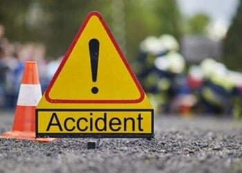 8 People Survive A Horrific Accident