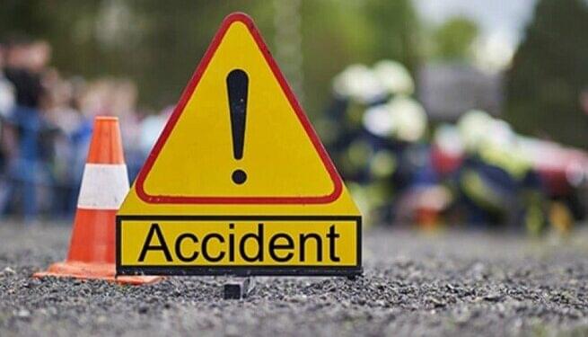 8 People Survive A Horrific Accident
