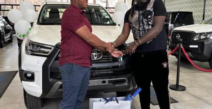 Hwenje Gets A Brand New Hilux GD6 From Chivayo