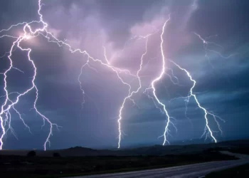 MSD warn 10 provinces of lightning, thunder spells