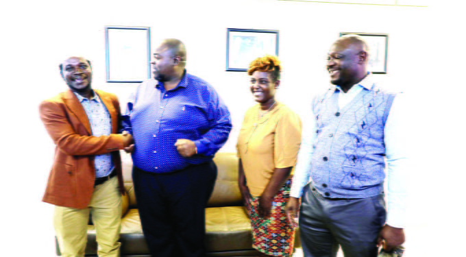 CHIVAYO SPLASHES US$30K ON VHARAZIPI TRIO. . . Comedian begs for a car