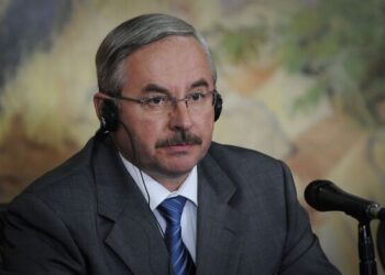 Belarusian army general visits Zimbabwe