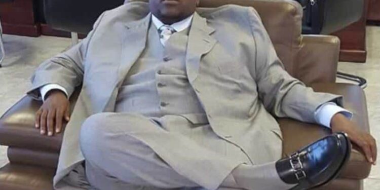 Journalist files police report after threats by Chivayo