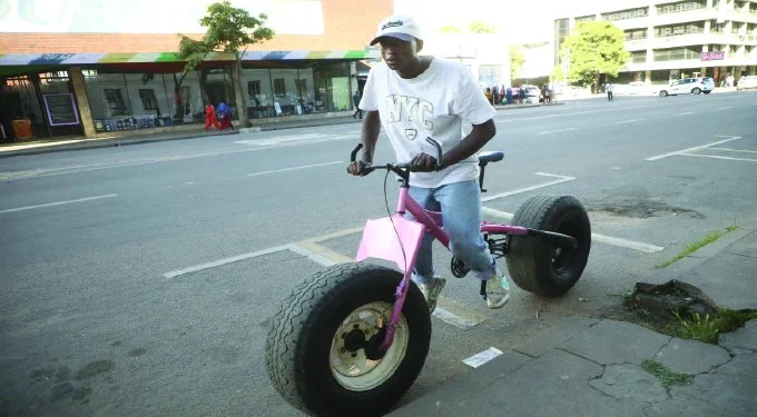 Poly student creates spectacular bicycle