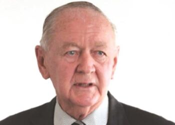 Eddie Cross safeguards Tagwirei