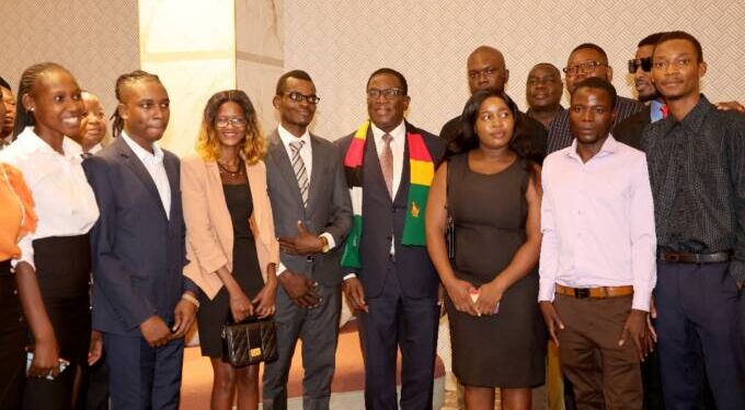 President Mnangagwa meets students at University of Zambia