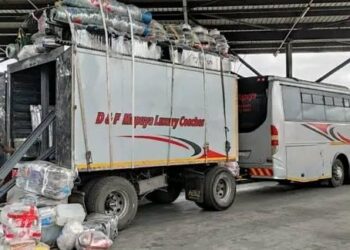 D & F Mapuya, overturned in Rutenga