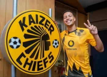 Kaizer Chiefs Defender m_rdered