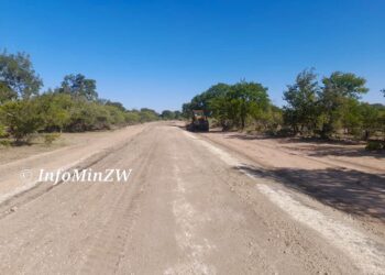 Road gravelling commences in Tsholotsho