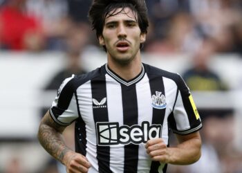 Breaking: Newcastle midfielder suspended