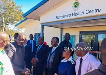 Mohadi commissions  Health Centre in Chimanimani