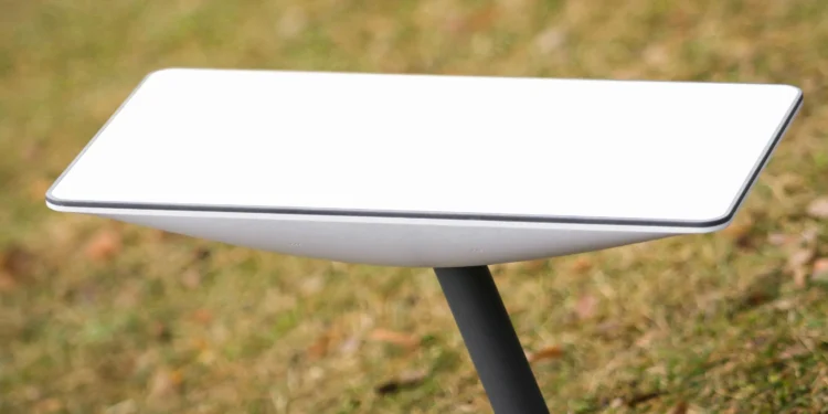 Elon Musk introduces backpack-portable Starlink devices