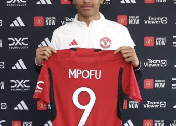 Teenager Camron Mpofu joins Manchester United's Youth Academy Image: Internet