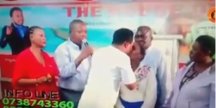 pastor 'delivers' church member by planting a deep k!ss on her lips Image: Internet