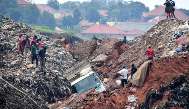 De@th toll from Uganda garbage landslide climbs to 35