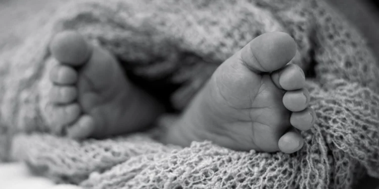 Mum (20)  k!lls her 18-month-old baby for crying too much