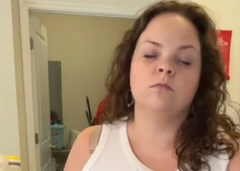 Blind content creator shares shocking story of how birth control left her blind