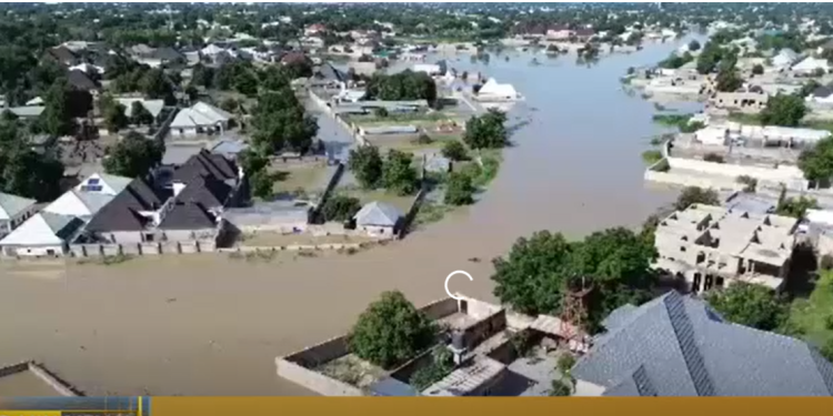 Severe flooding in northeastern Nigeria leaves 30 people de@d