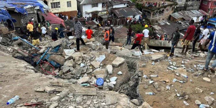 Sierra Leone: Building collapse in Freetown k*lls eight