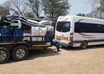Three arrested for smuggling goods into Zimbabwe
