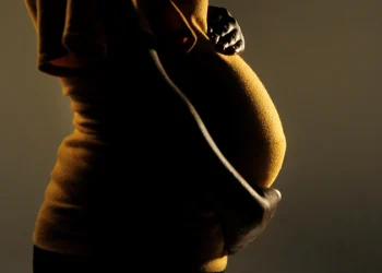 Teen forced to marry r@p!st gives birth to twins 