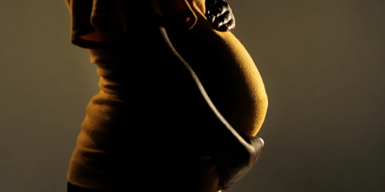 Teen forced to marry r@p!st gives birth to twins 
