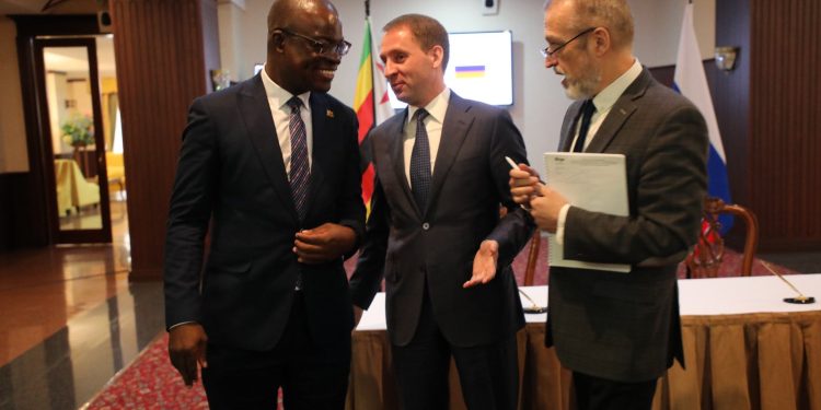 Zimbabwe & Russia tie deepens