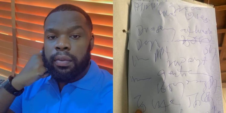 Patient ‘sues’ doctor over unclear handwriting on prescription