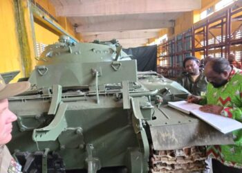Zimbabwe receives military tanks from Cuba