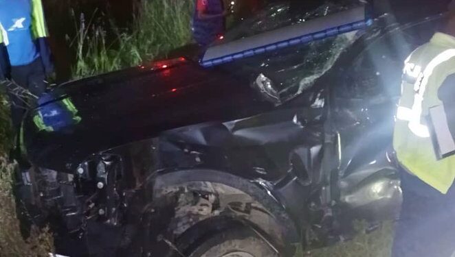 Police vehicle struck by train while chasing Kombi