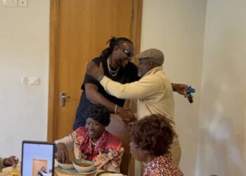 Themba Mliswa’s Birthday Bash: Jah Prayzah Steals the Show